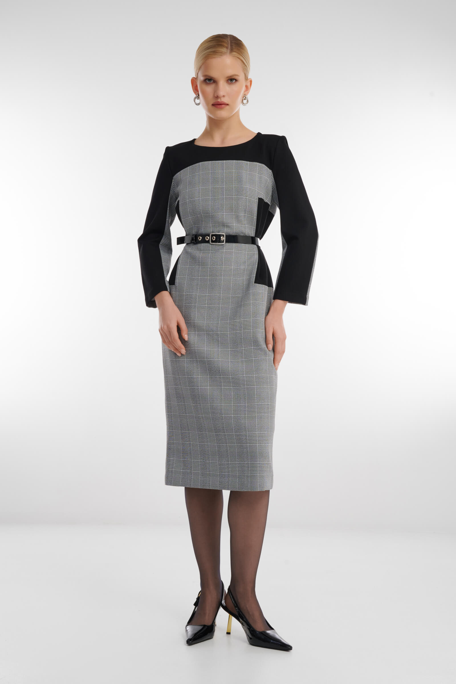 Платье-футляр Цвет Мультиколор