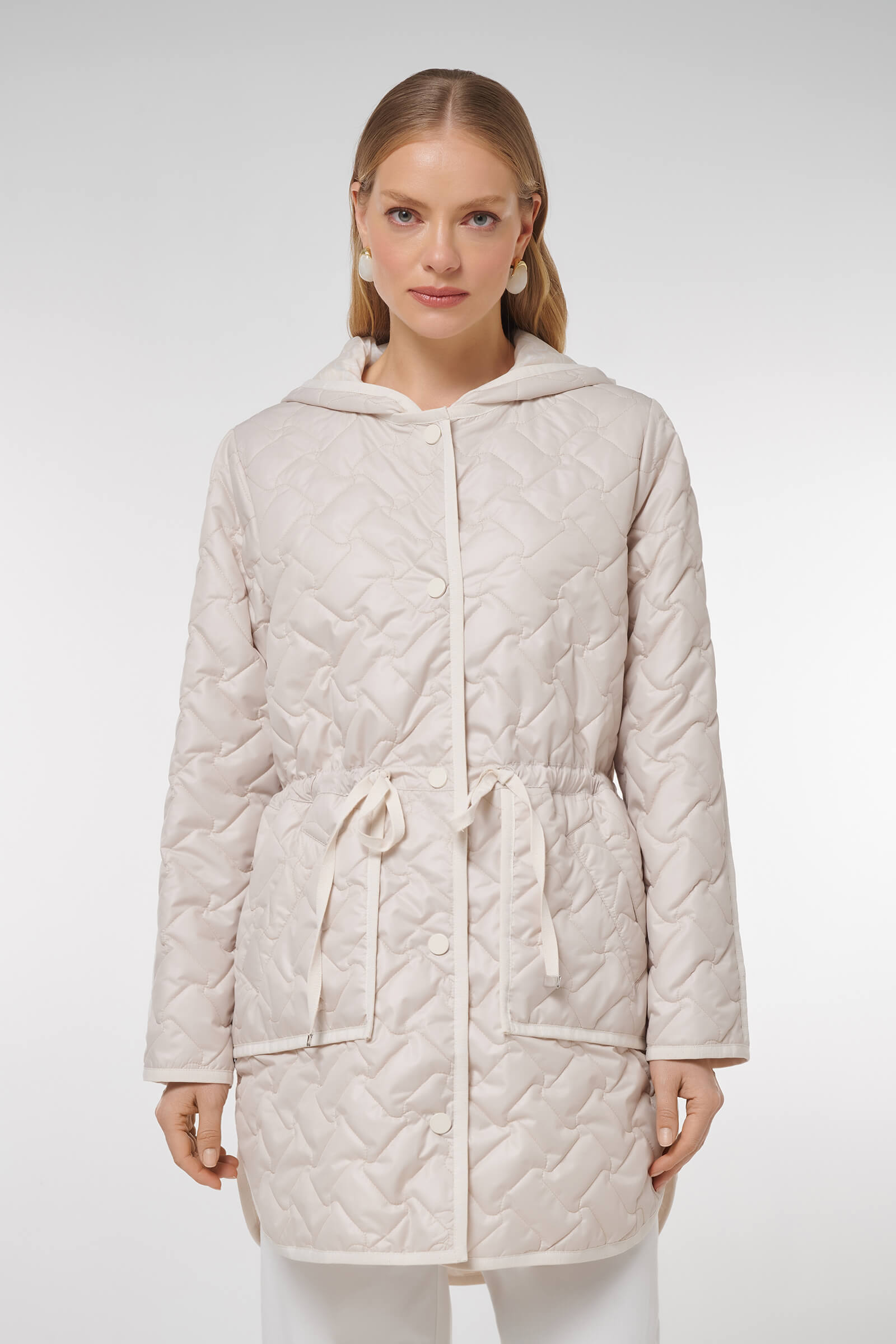 Куртка на кулиске с капюшоном Цвет Бежевый
