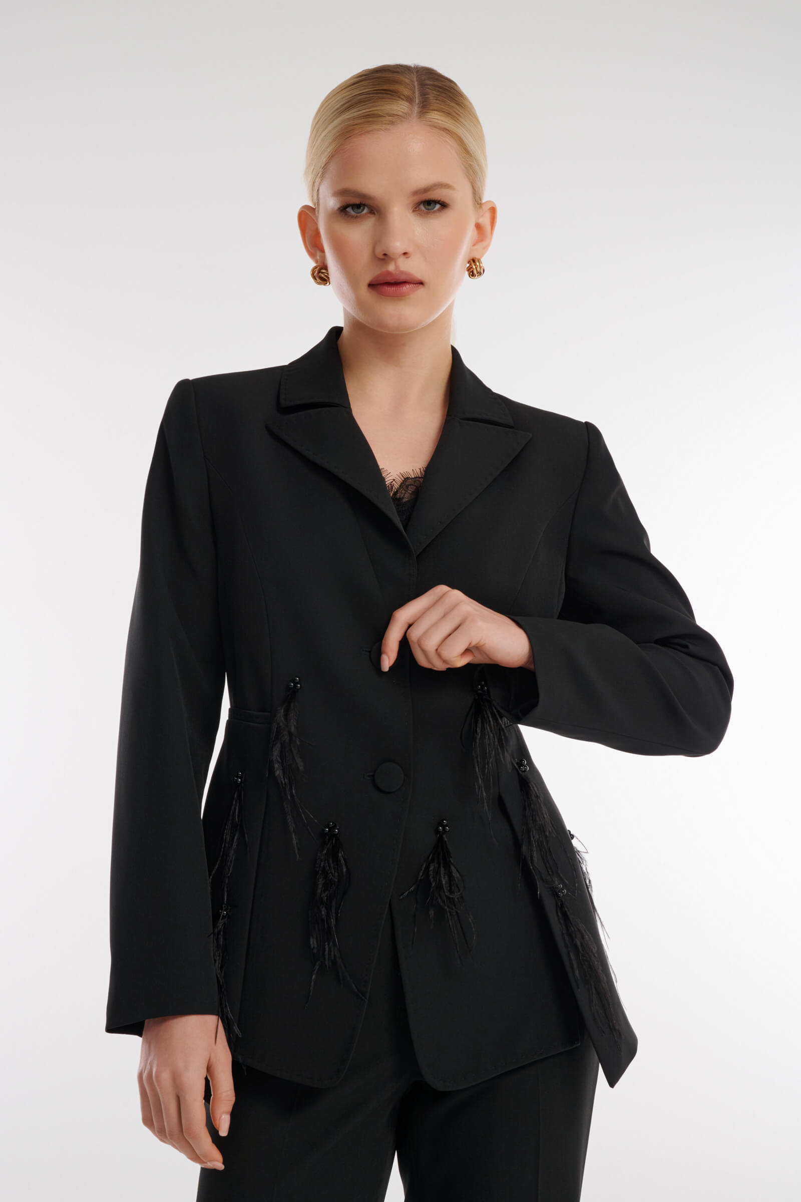 Классический пиджак с перьями Цвет Черный