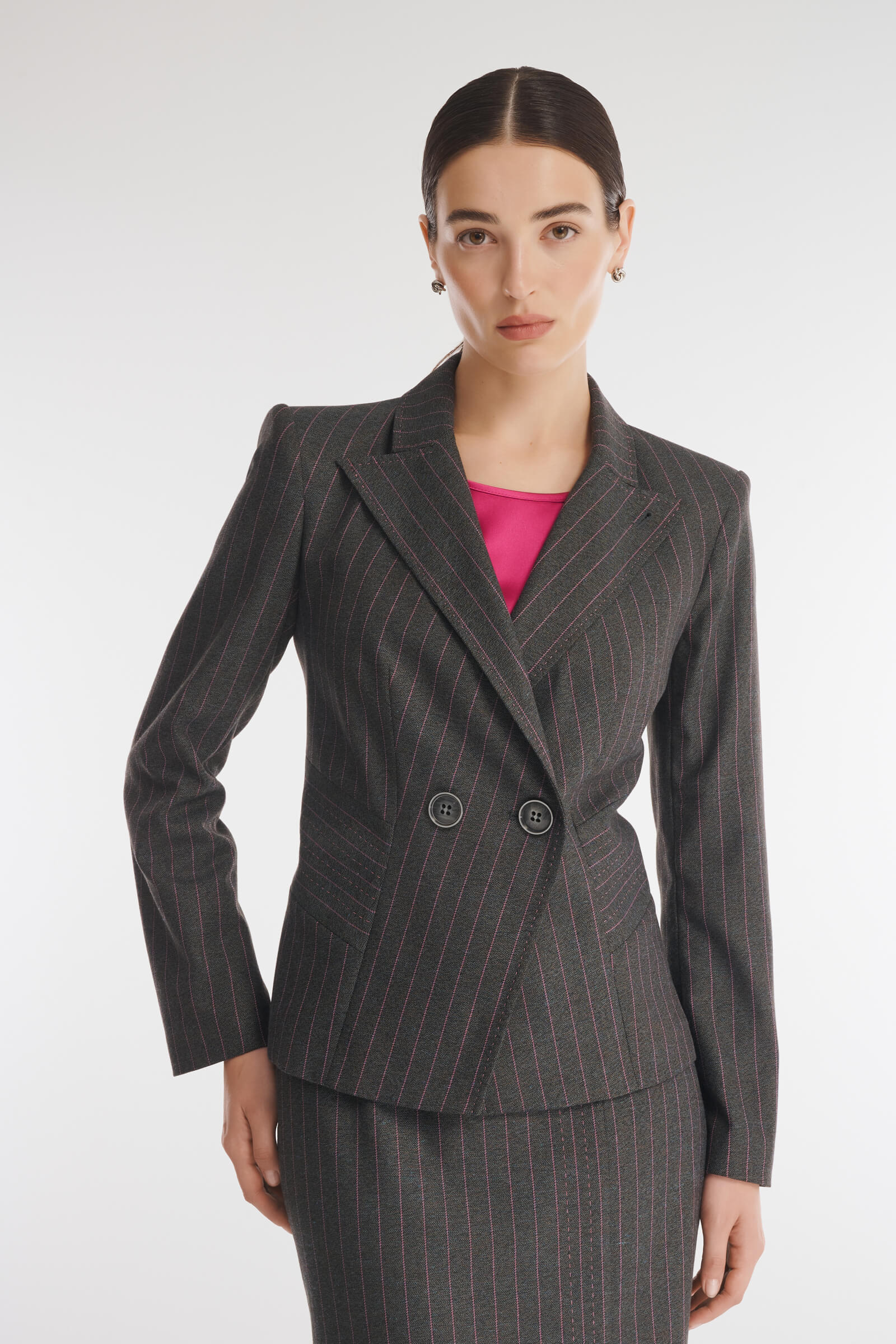 Двубортный пиджак в полоску Цвет Серый