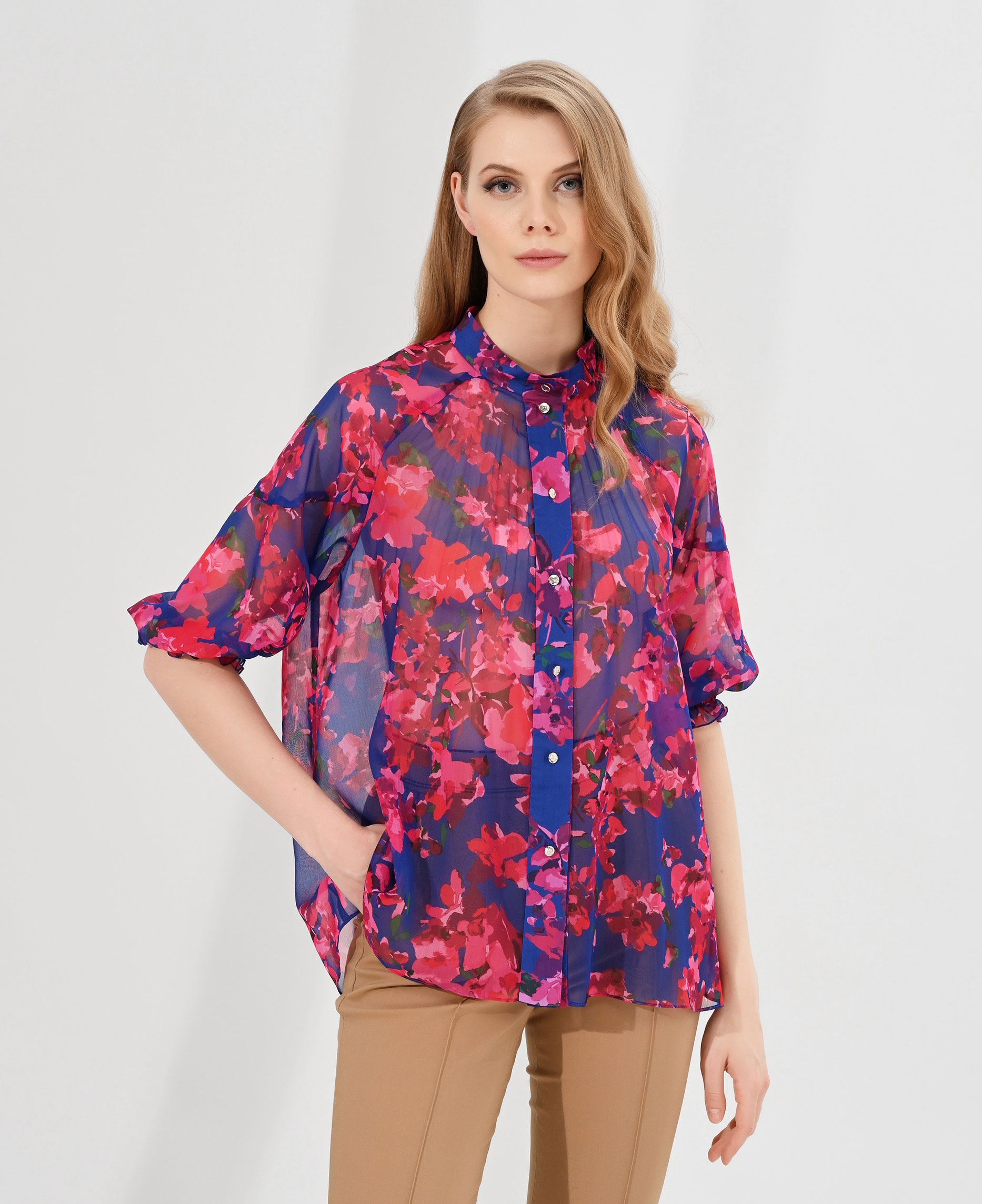 Полупрозрачная блузка с воротником-стойкой Цвет Мультиколор