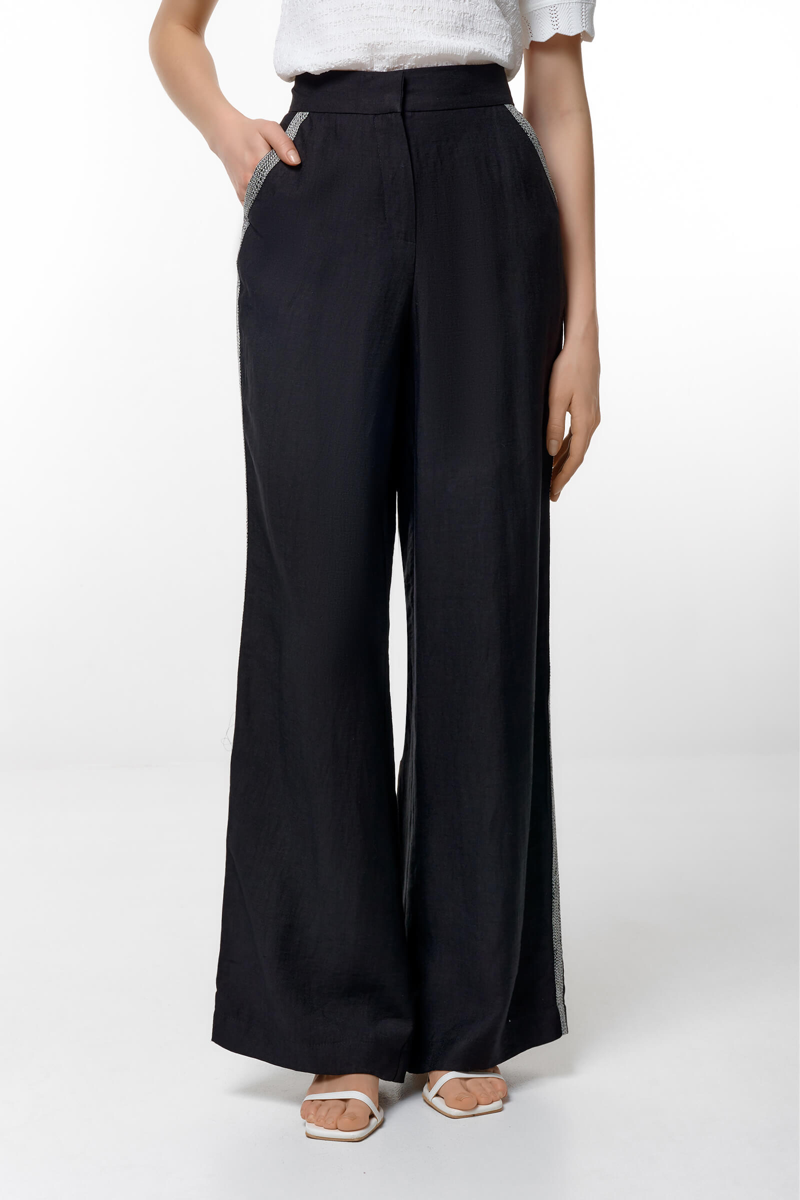 Широкие брюки с окантовкой Цвет Черный