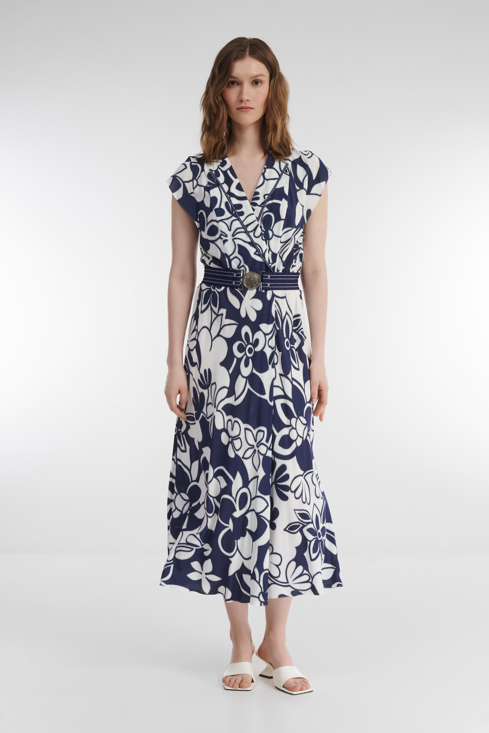 Платье-рубашка с английским воротником Цвет Мультиколор