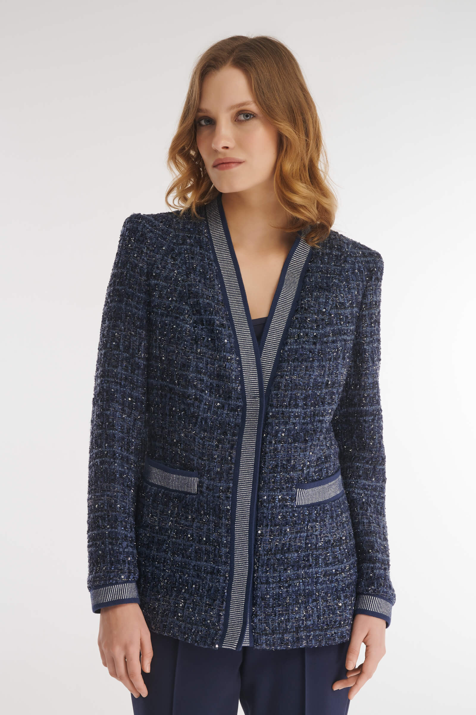 Жакет из поливискозы с люрексом и пайетками Цвет Синий
