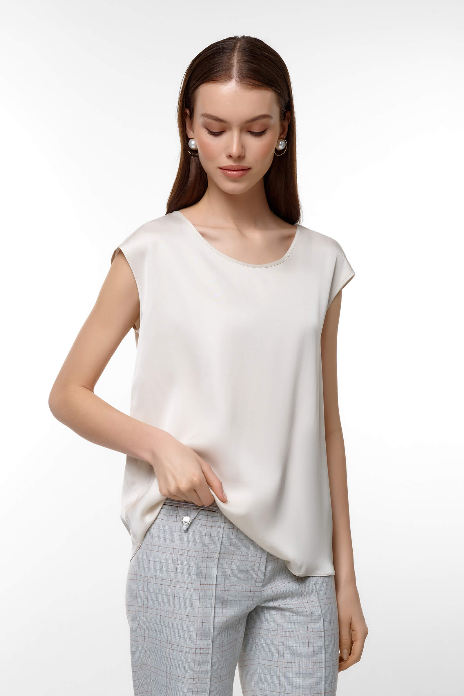 Топ из поливискозы Цвет Бежевый