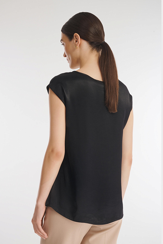 Топ из 100% вискозы Цвет Черный Изображение 2