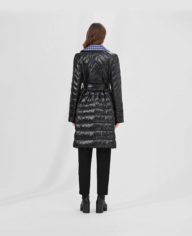 Пуховое пальто со стильной изнанкой Цвет Черный Изображение 2
