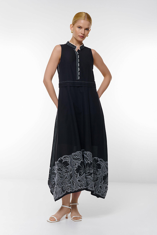 Платье с цветочной вышивкой Цвет Черный