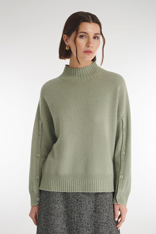 Свитер с пуговицами на рукавах Цвет Оливковый